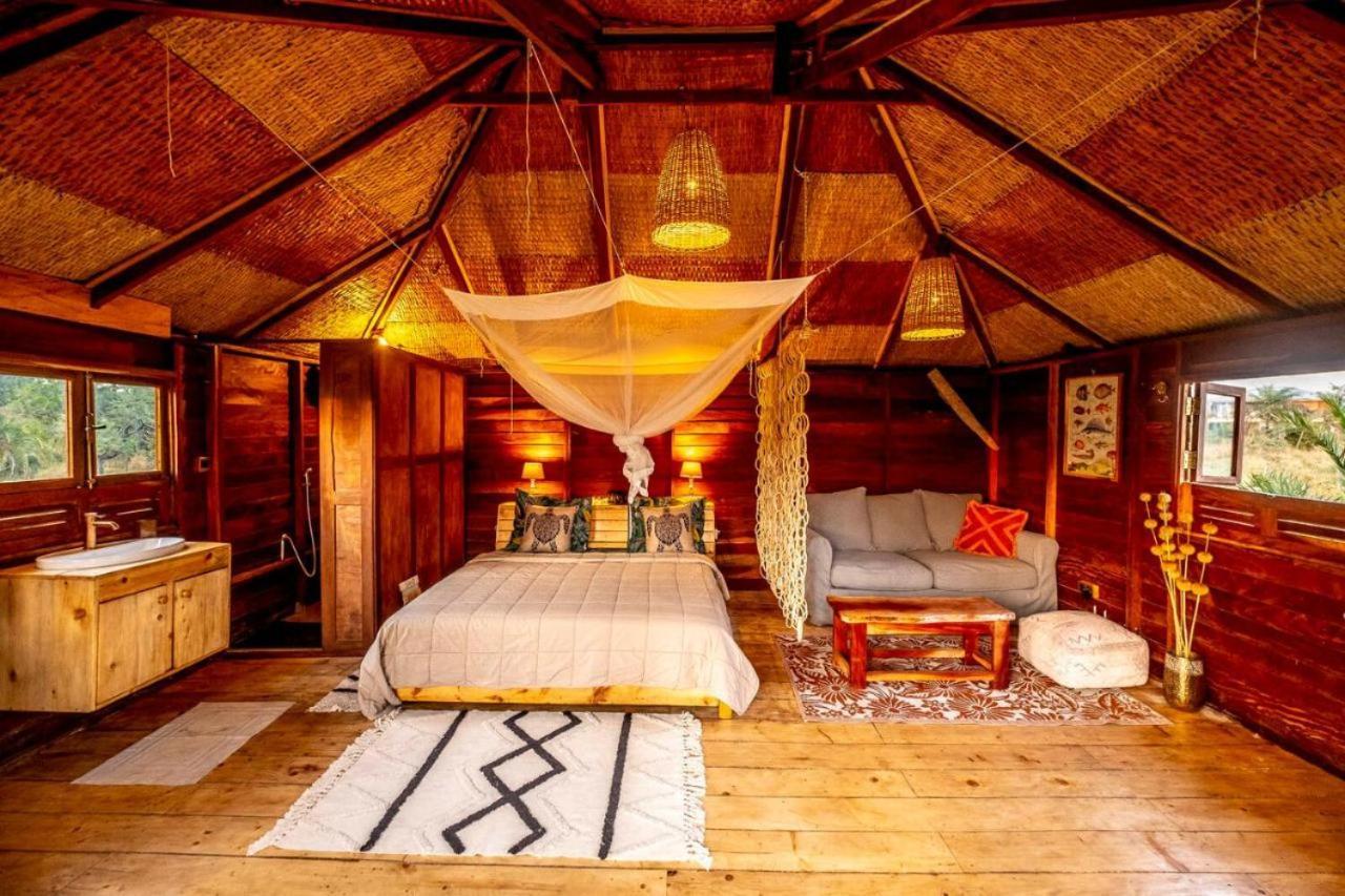 Mansa Musso Lodge Sanyang Exterior foto